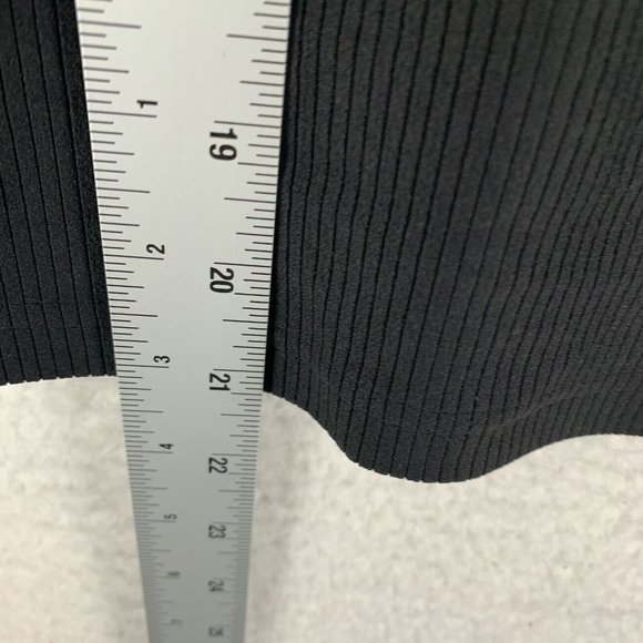 Alpine Design Tank Top Women's XS Black Ribbed Stretch Round Neck Cropped 7210 - Picture 6 of 9